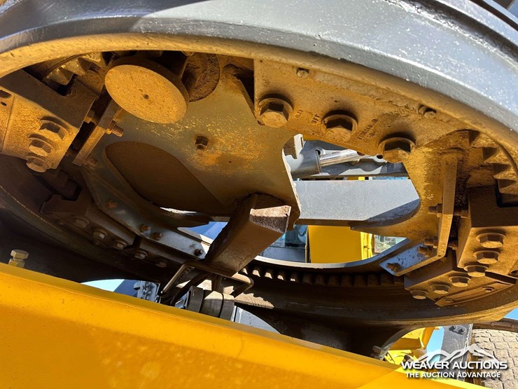 john-deere-15-image-19