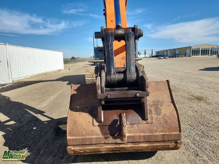 2007-hitachi-zx270-lc-3-image-28
