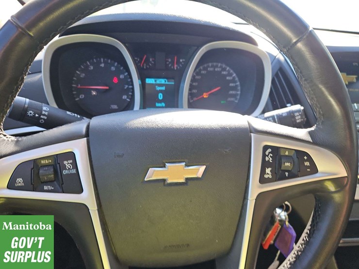 2017-chevrolet-equinox-image-27
