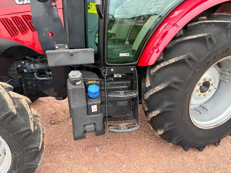 case-ih-farmall-95a-image-10