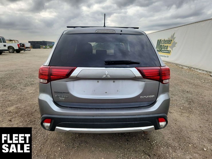 2016-mitsubishi-outlander-image-6