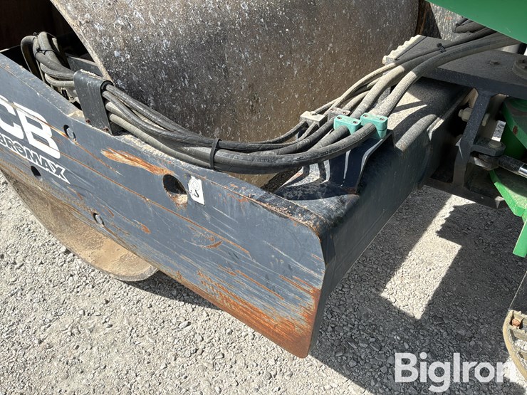 2013-jcb-vibromax-vm75-vibratory-smooth-drum-roller-image-14
