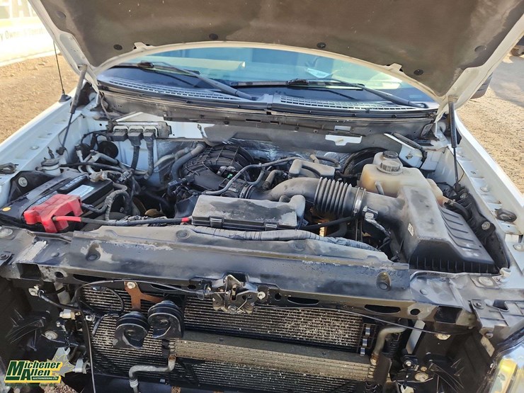 2013-ford-f150-image-25