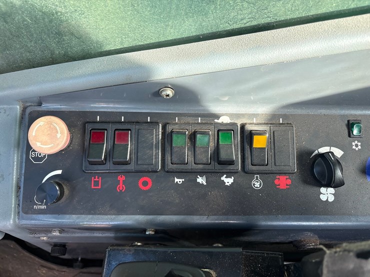deere-703jh-image-64