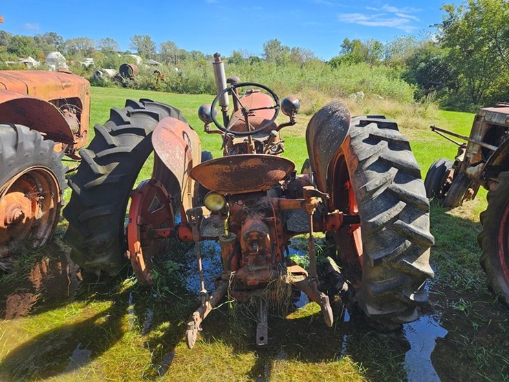 #2525-•-case-tractor-image-4