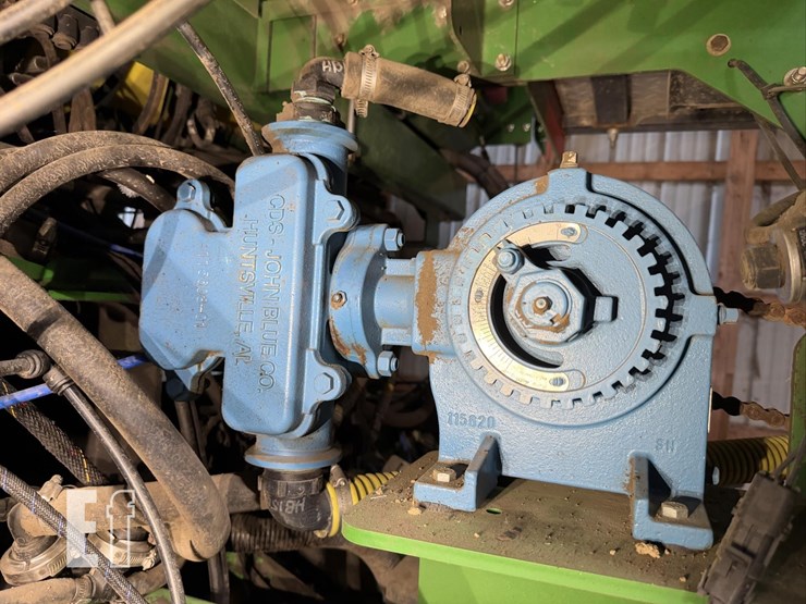 2013-john-deere-db60-image-49