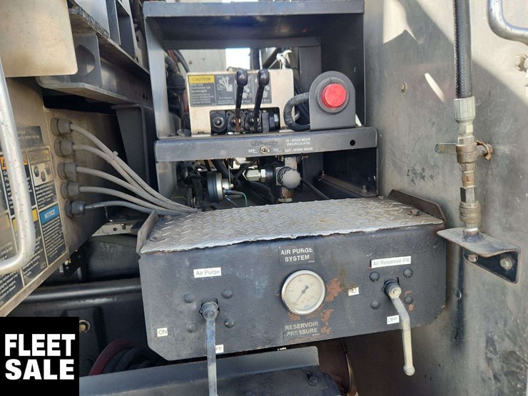 2014-international-workstar-7500-image-51