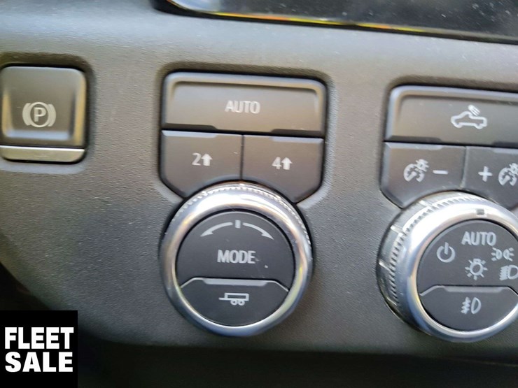 2023-gmc-sierra-1500-image-21