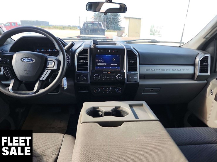 2022-ford-f250-image-18