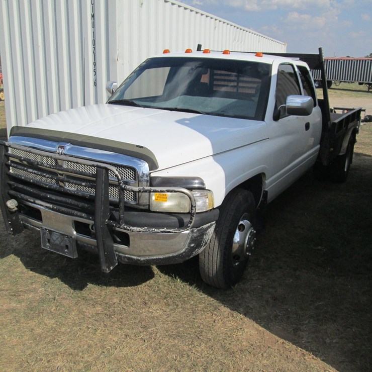 1997 DODGE RAM 3500