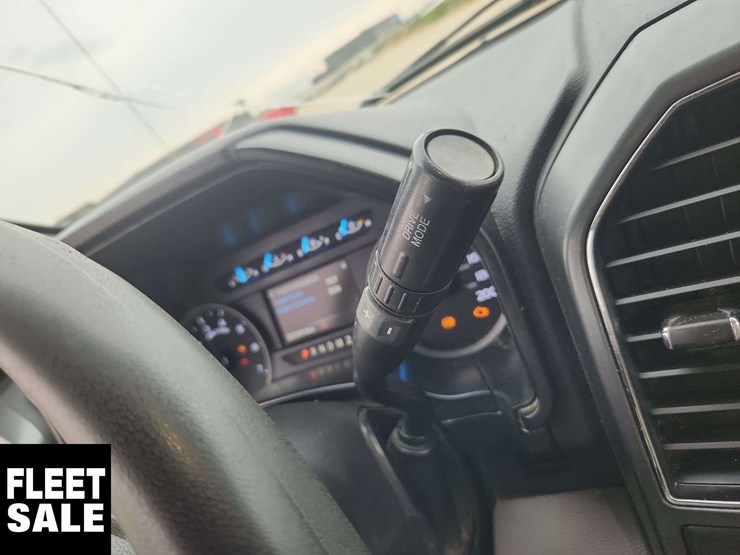 2021-ford-f250-image-23