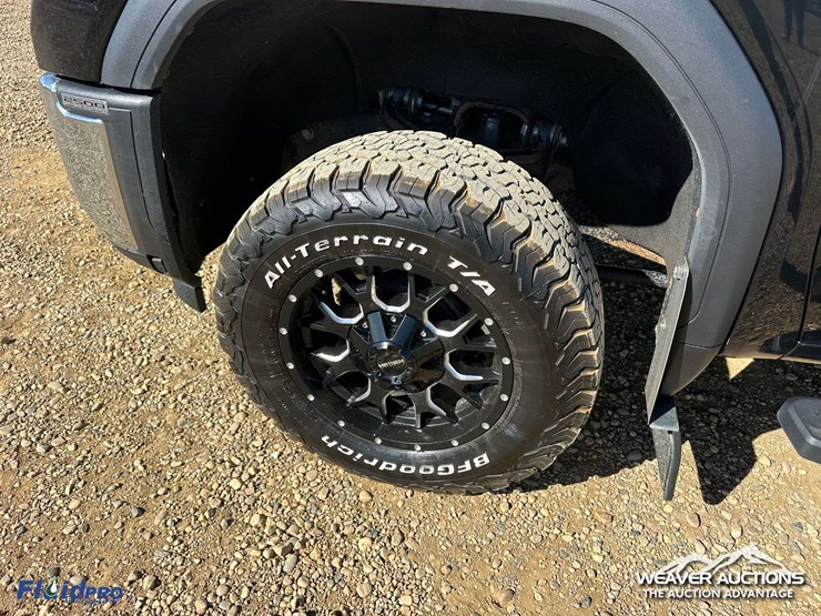 gmc-sierra-2500hd-image-40