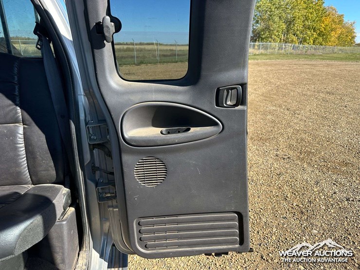 1999-dodge-ram-2500-image-25