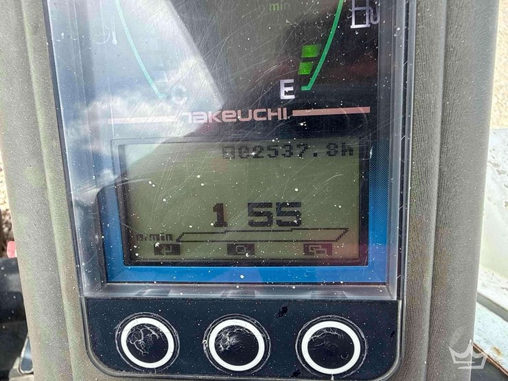 2019-takeuchi-tb235-2-image-18