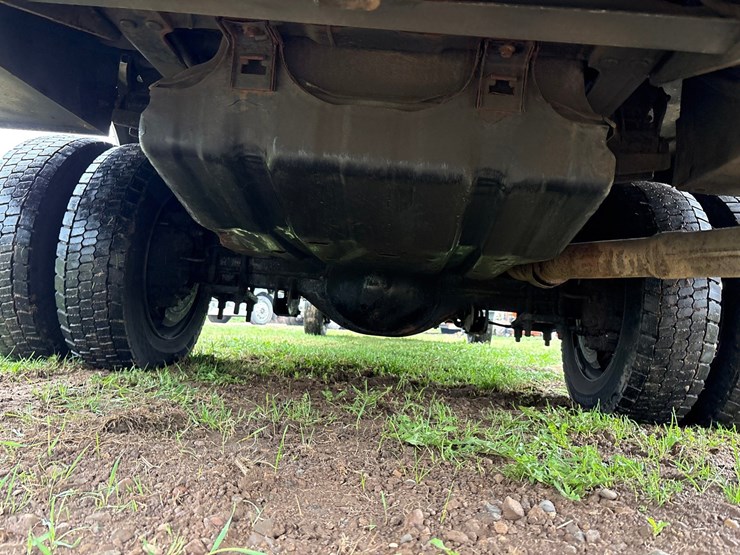 2015-ford-f550-image-79