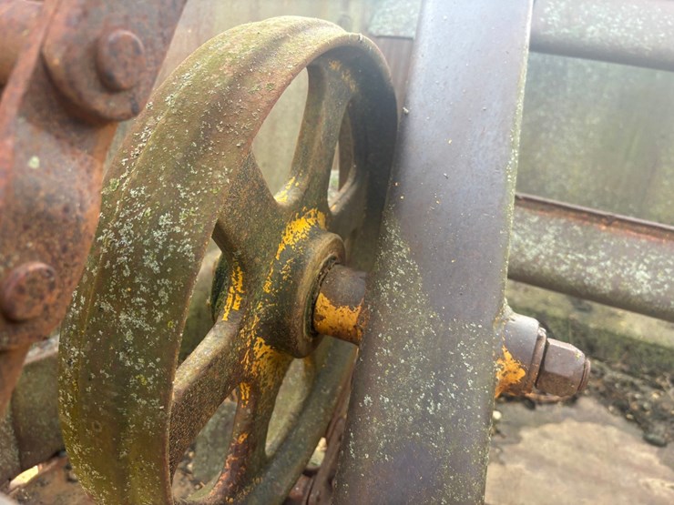 caterpillar-613-image-80