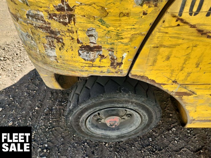 2008-komatsu-fg25t-16-image-10