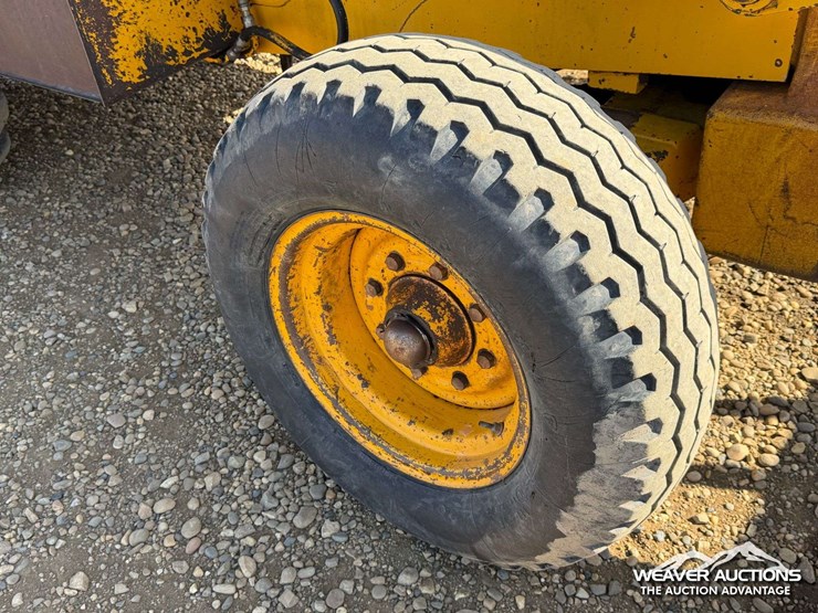 john-deere-10-image-45