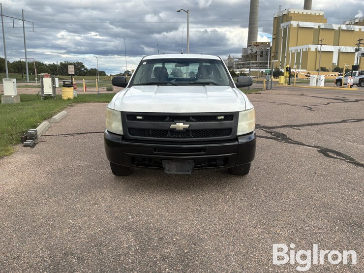 2009-chevrolet-silverado-1500-image-2