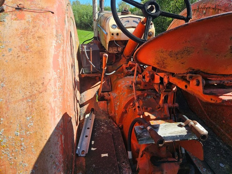 #2531-•-case-900-tractor-image-21