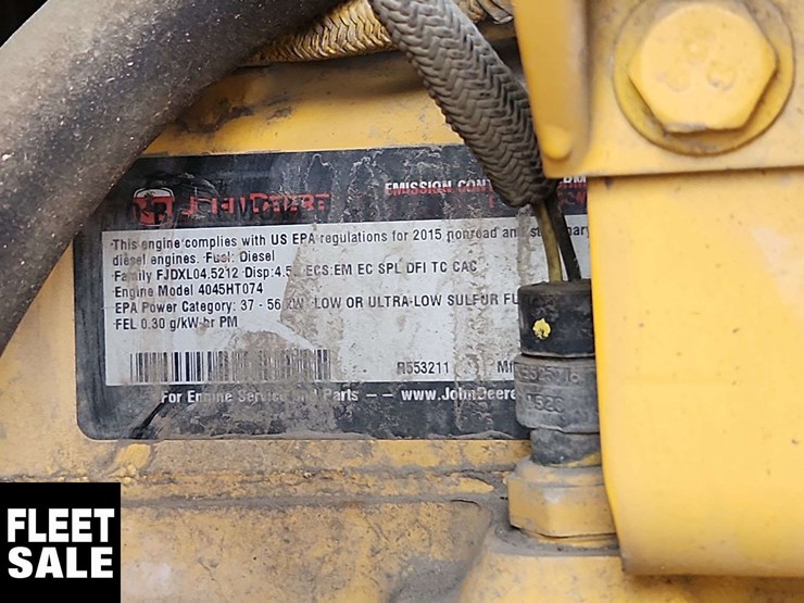 2016-deere-450j-image-29