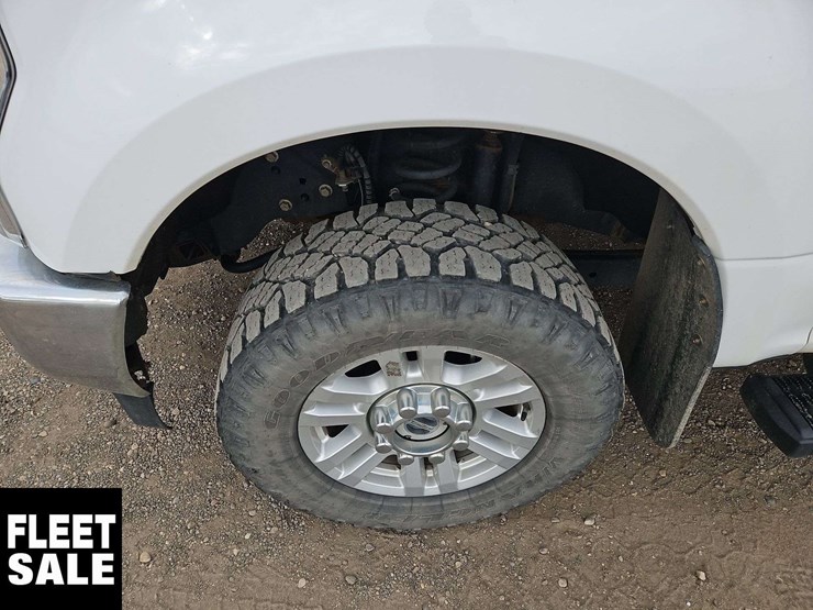 2019-ford-f350-image-8