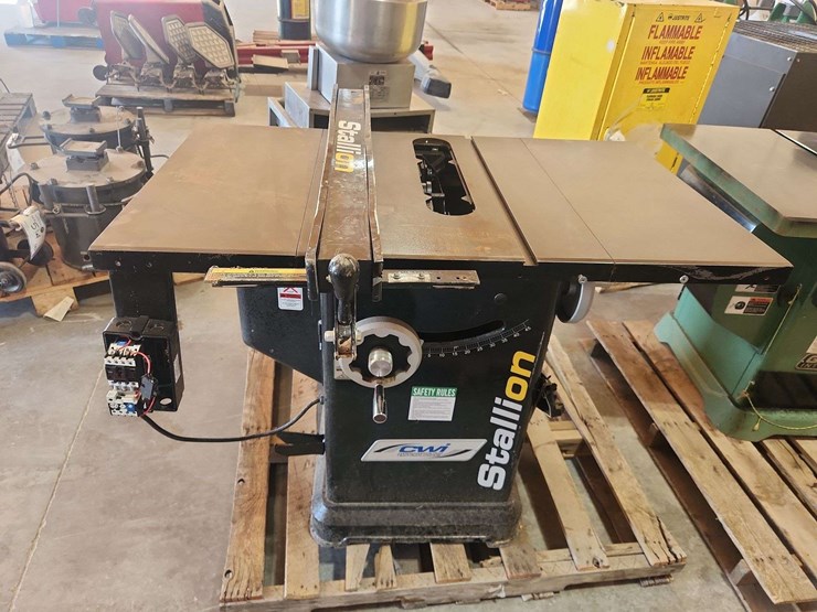 stallion-table-saw-image-1