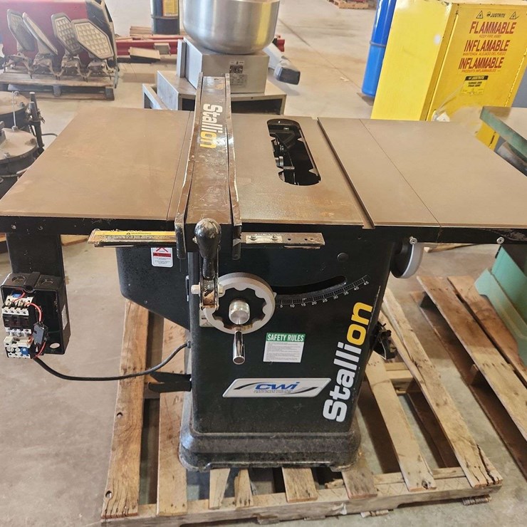 Stallion Table Saw