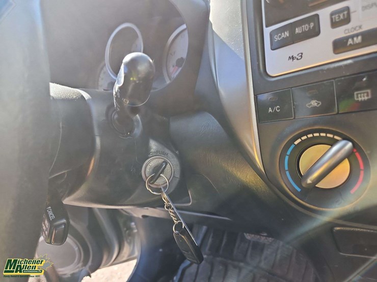 2004-toyota-rav4-image-23