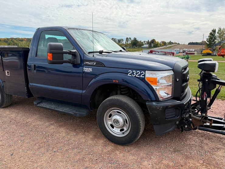 ford-f250-xl-image-13