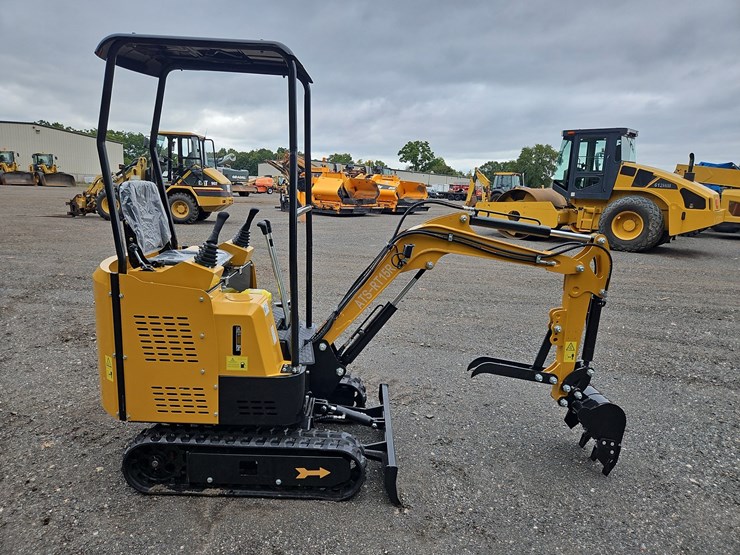 ats-rt15r-mini-excavator-image-6