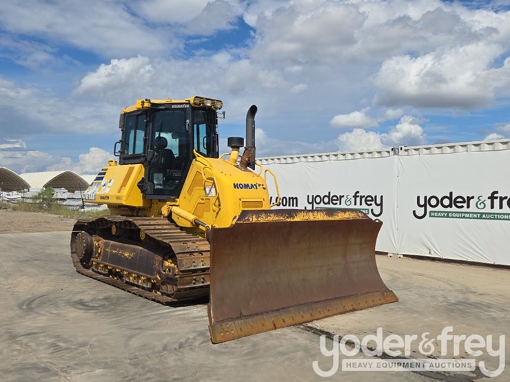 2018-komatsu-d61ex-24-image-7
