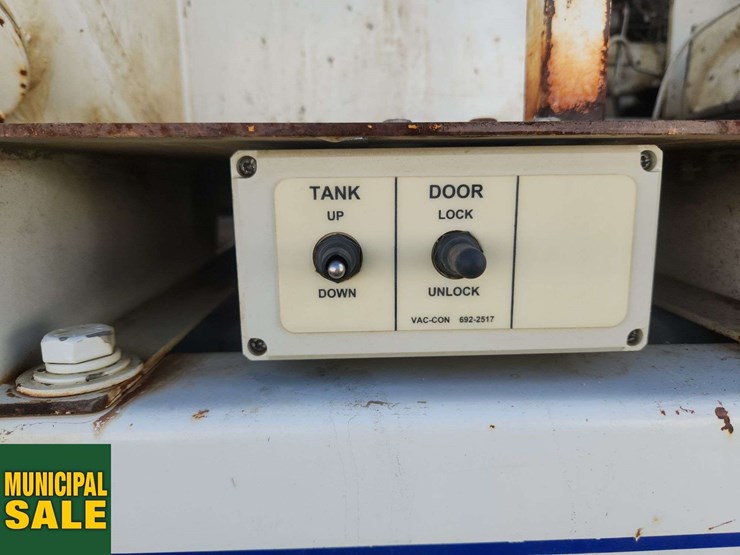 2007-international-workstar-7500-image-45
