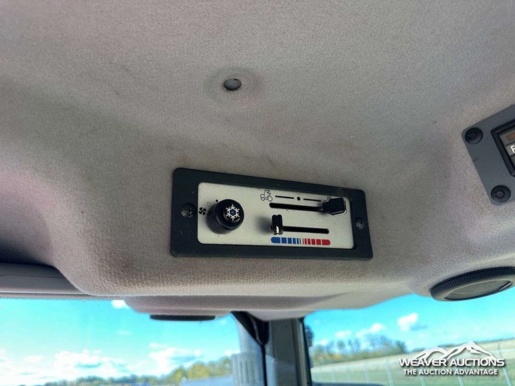 2013-massey-ferguson-4610-image-25