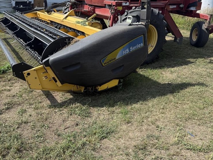 2013-new-holland-1118-image-1