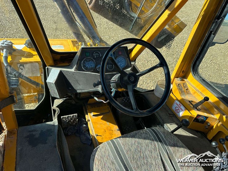 2002-trackless-mt5t-image-7
