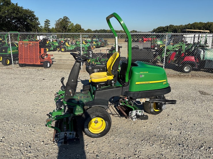 john-deere-2500e-image-2