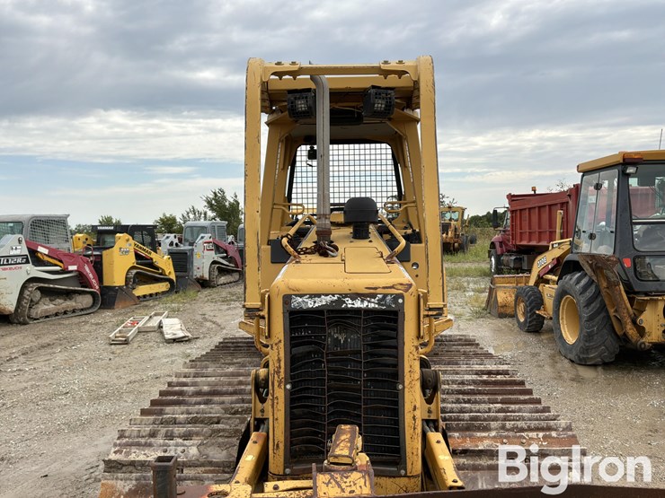 2006-caterpillar-d4g-image-16