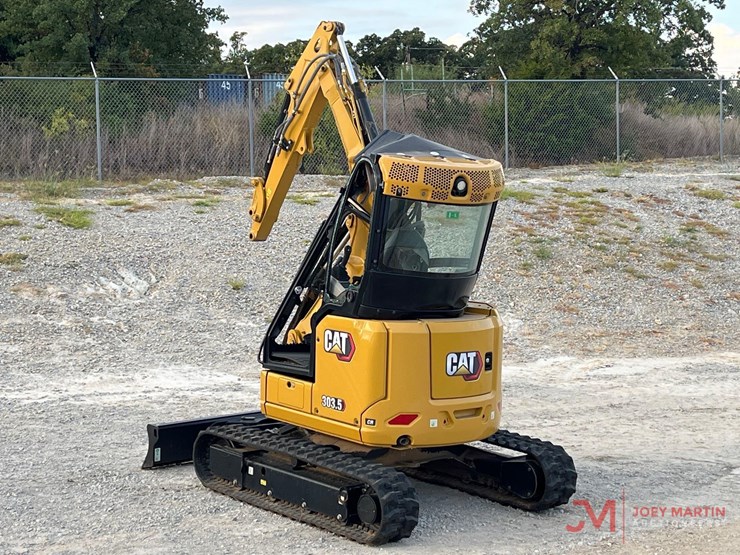 caterpillar-303.5-image-1