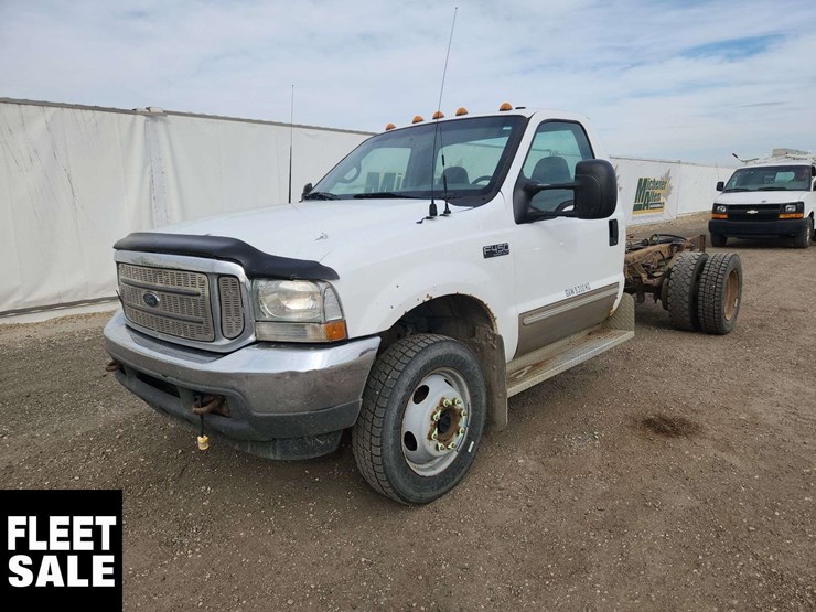 2002-ford-f450-image-1