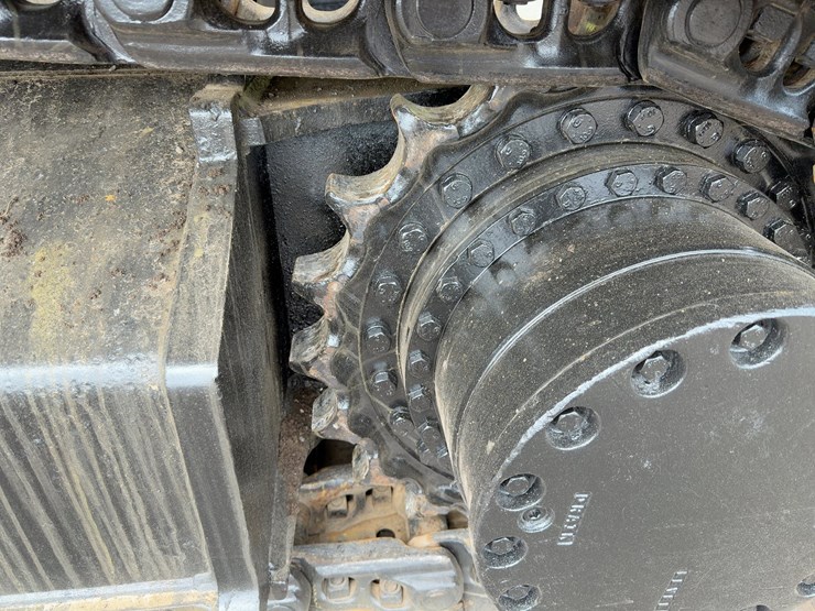 2016-deere-300g-lc-image-25