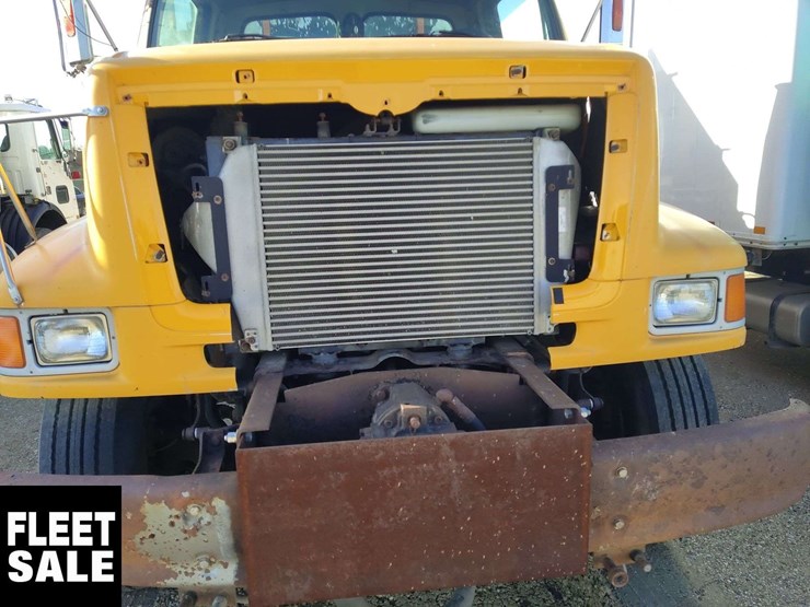 2003-sterling-lt8500-image-27