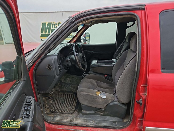 gmc-sierra-2500hd-image-14