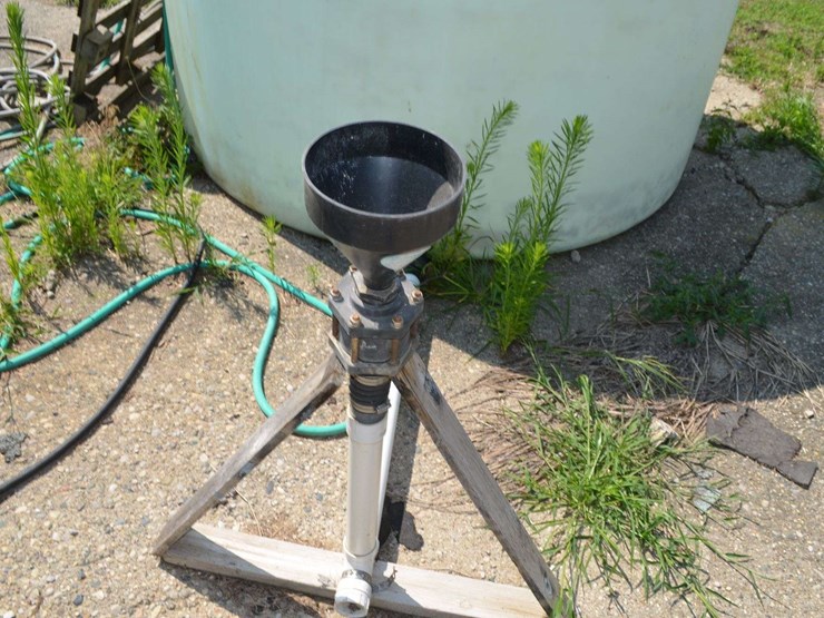 1500-gal-poly-tank-image-5