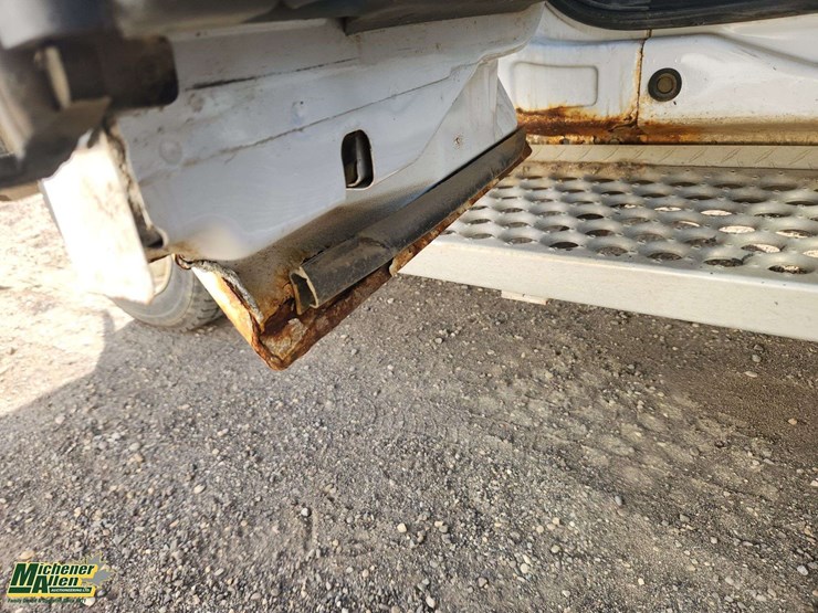 2013-ford-f350-image-49