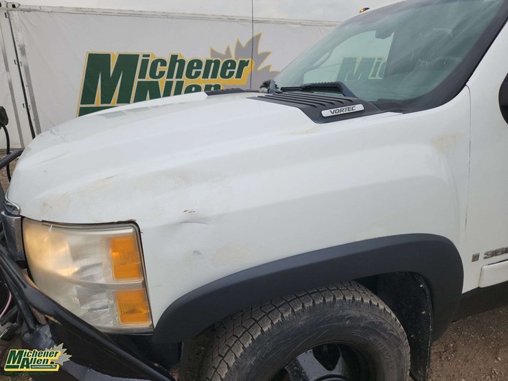 2008-chevrolet-silverado-3500hd-image-30