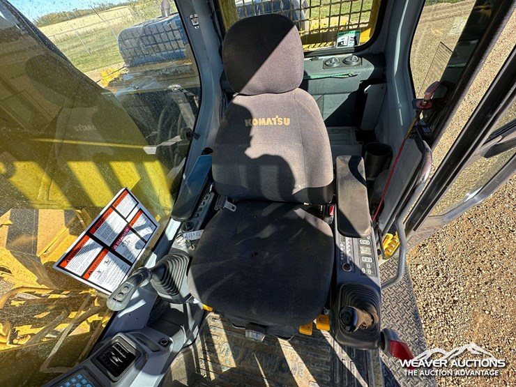 2006-komatsu-pc270-lc-7l-image-6