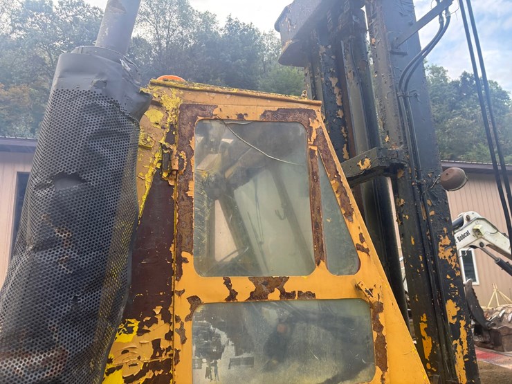 caterpillar-v180-image-36