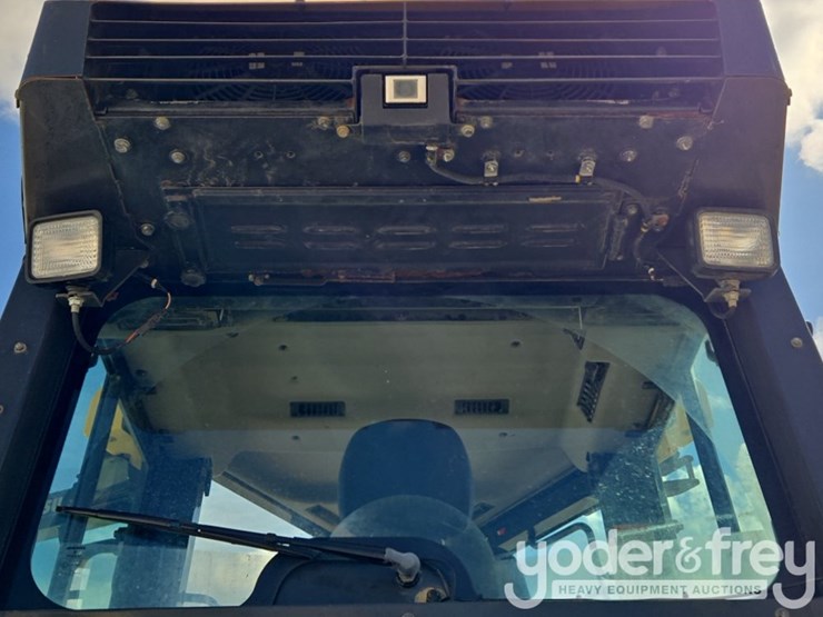 2018-komatsu-d61ex-24-image-52