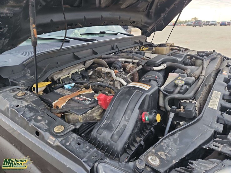 2011-ford-f350-image-32